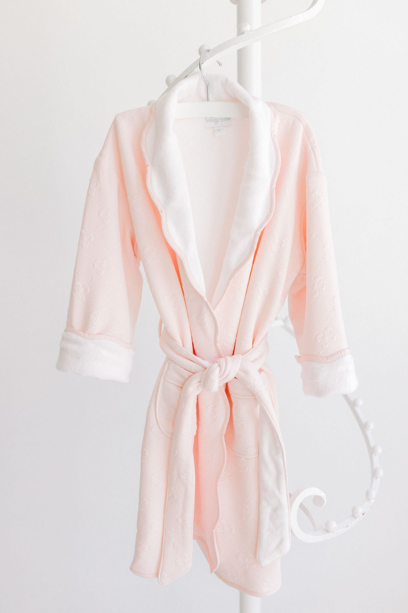 Terry Tots Pink Jacquard Bows Scallop Bathrobe