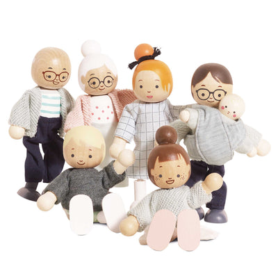 Dolls House Family